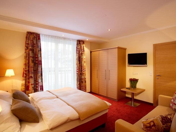 Sonnblick Apartments Und Zimmer - Nationalpark Sommercard Inklusive Hollersbach im Pinzgau Δωμάτιο φωτογραφία